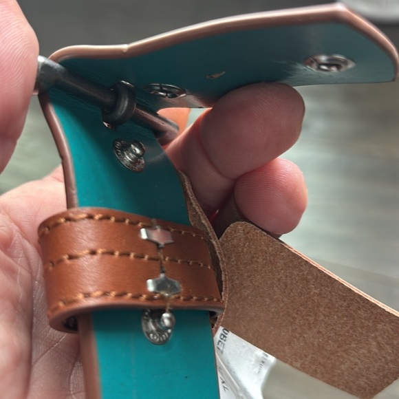 Catchfly Genuine Leather,hammered stud,laser cutout,removable pewter tone buckle - Picture 6 of 11